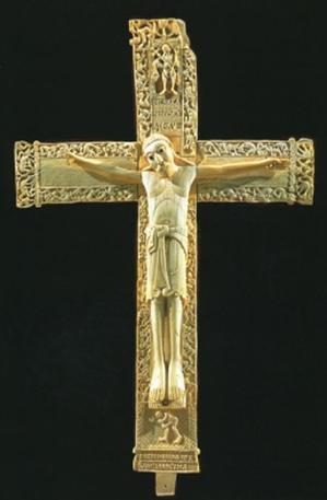 http://www.paradoxplace.com/Photo%20Pages/Spain/Camino_de_Santiago/Leon/San_Isidoro/SanI-Images/Ivory-Crucifix-BAR.jpg